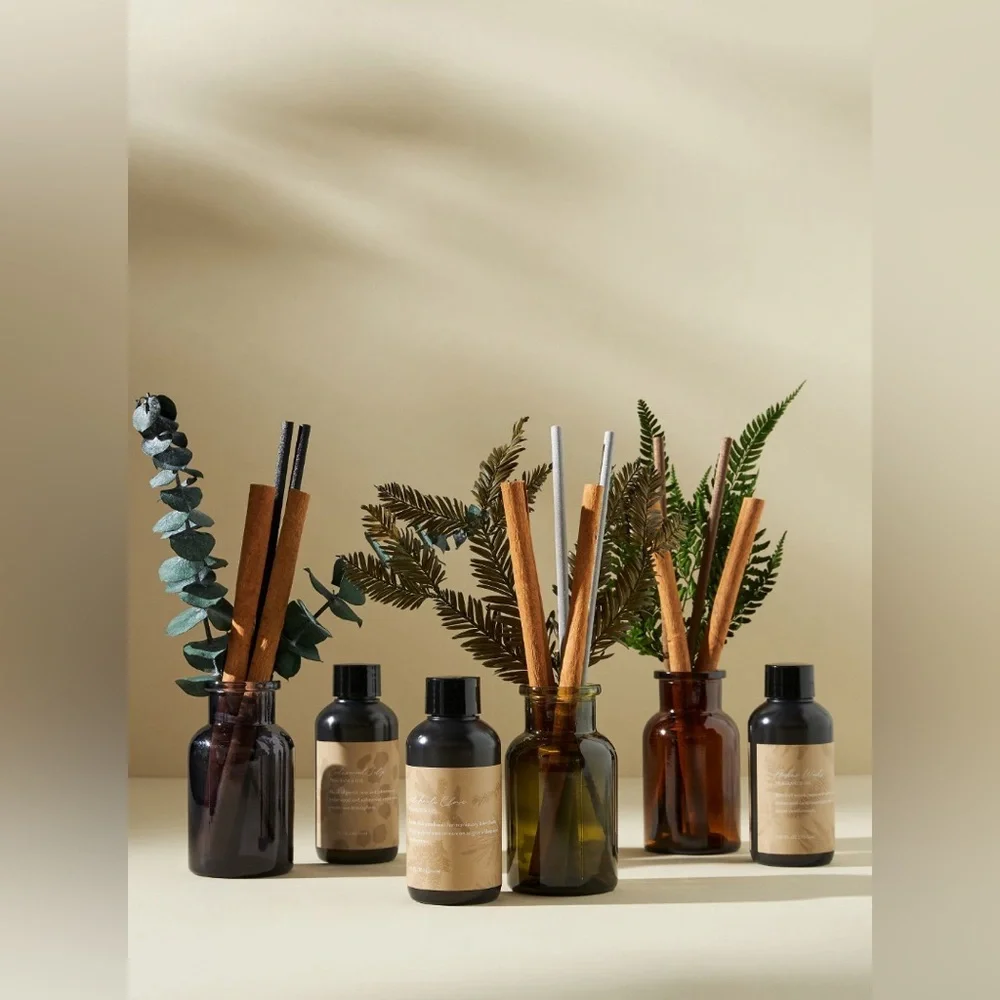 Anthropologie Holiday Botanical Bouquet Patchouli Clove Diffuser NEW